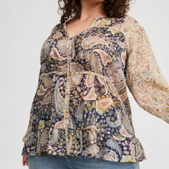 torrid Tops - NWT TORRID Paisley Print Blouse